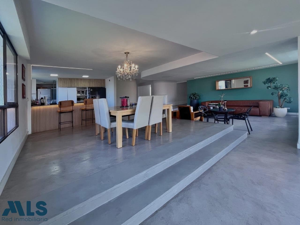 Apartamento en venta en Alejandría, Poblado, Medellín — foto 1 de 22