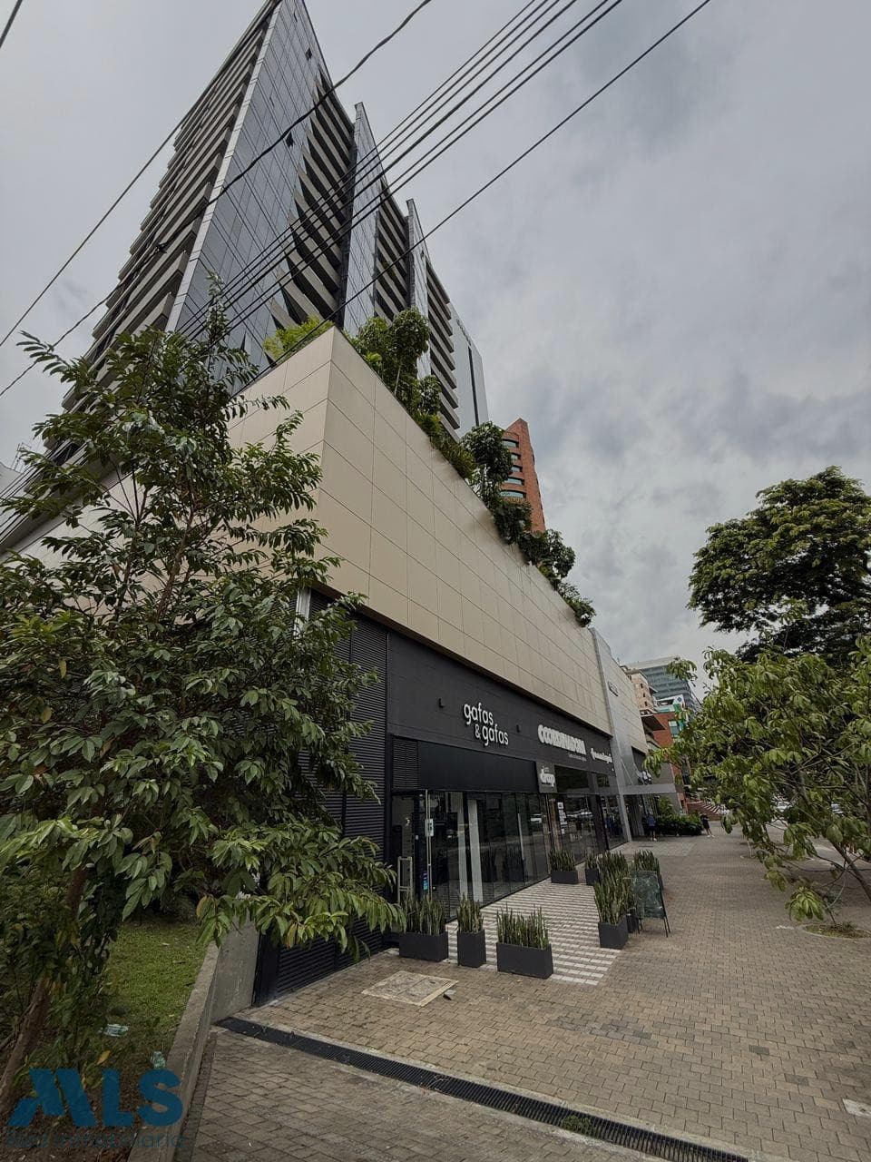 Oficina en venta en Milla De Oro, Poblado, Medellín — foto 1 de 17