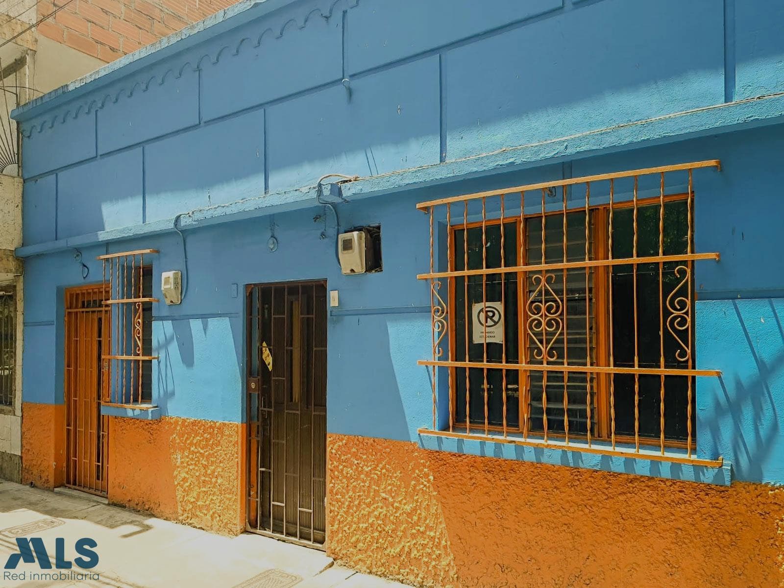 Casa en venta en La América, Occidente, Medellín — foto 1 de 20