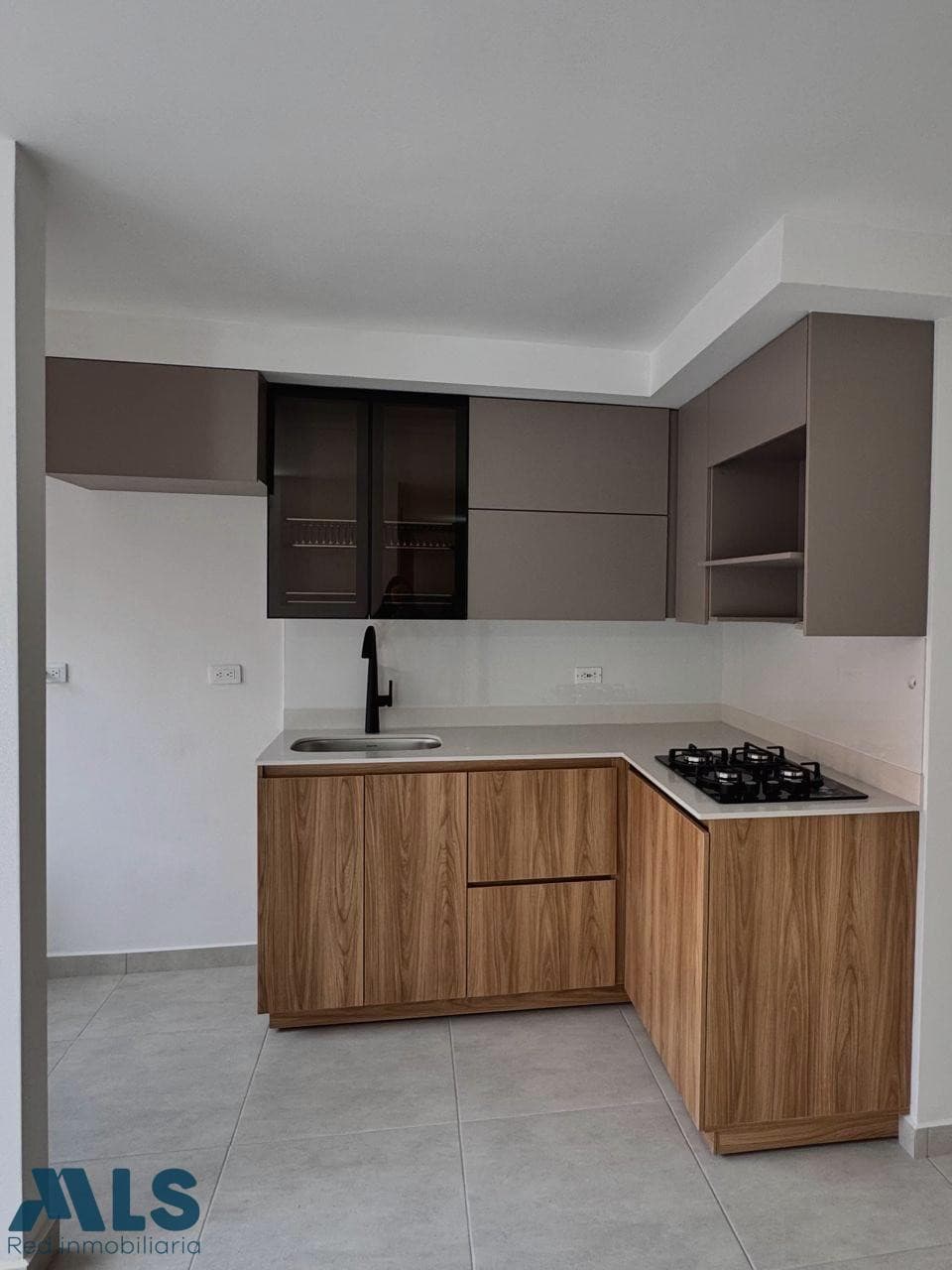 Apartamento en venta en Sector Centro, Oriente Antioqueño, Rionegro — foto 1 de 10