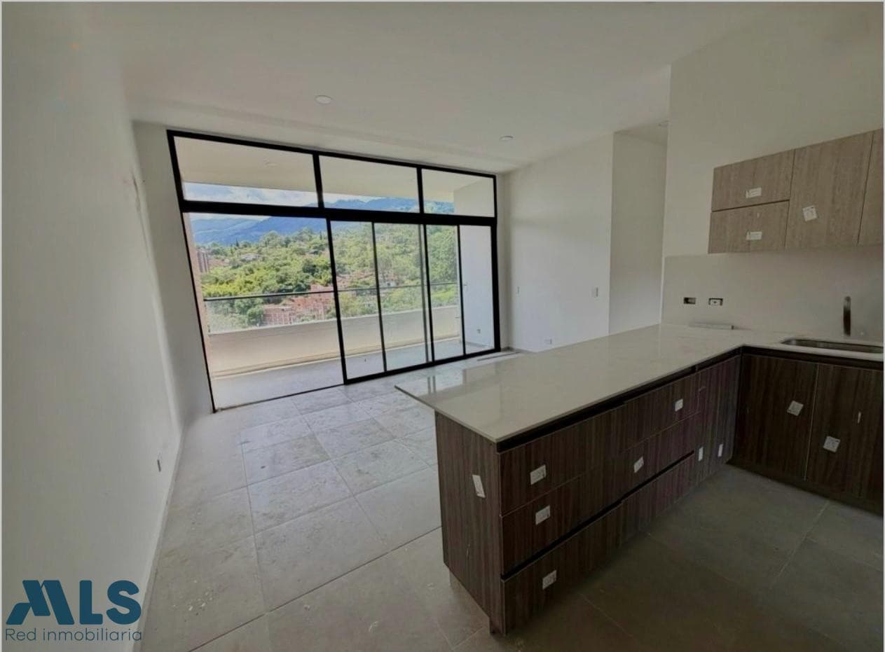 Apartamento en venta en Camino Verde, Aburra Sur, Envigado — foto 1 de 14