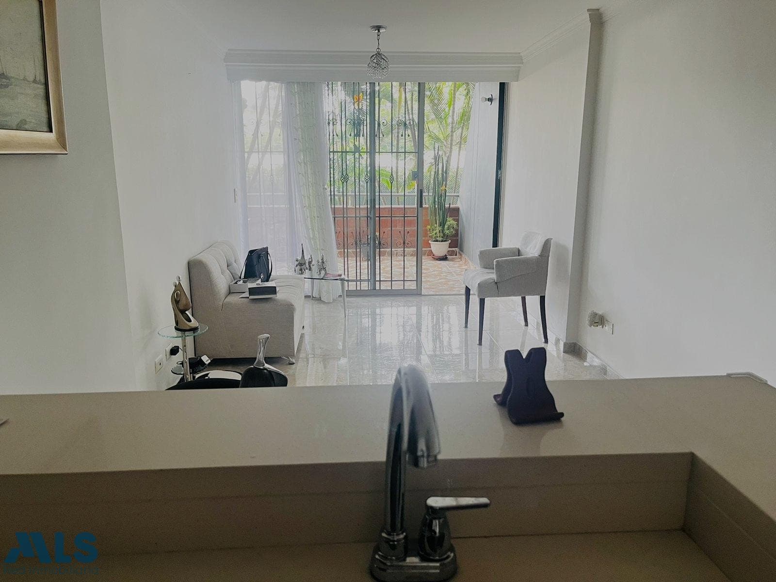 Apartamento en venta en El Velódromo, Laureles, Medellín — foto 1 de 14