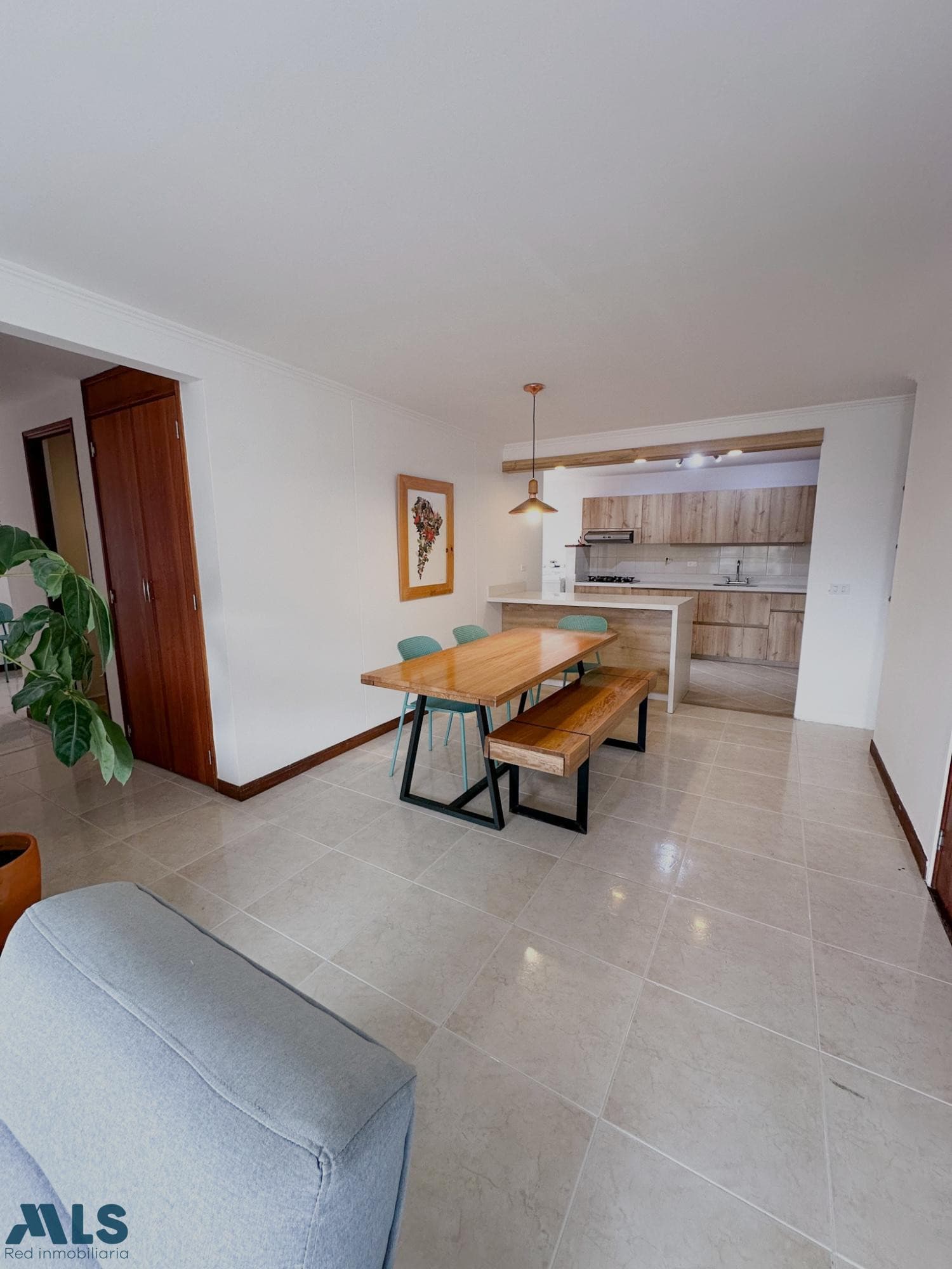 Apartamento en venta en Los Balsos Nº 2, Poblado, Medellín — foto 1 de 15