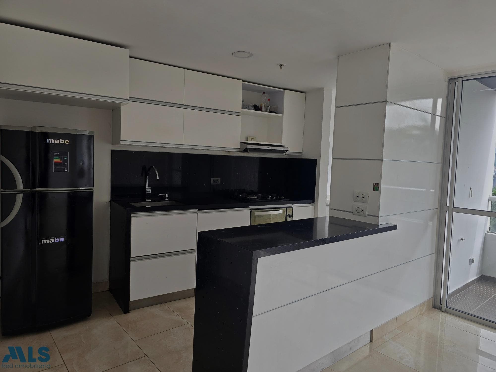 Apartamento en venta en Las Antillas, Aburra Sur, Envigado — foto 1 de 17
