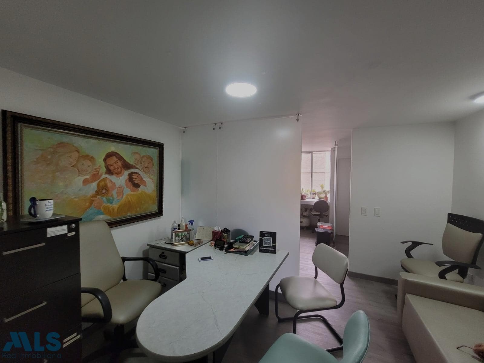 Consultorio en venta en La Candelaria, Centro, Medellín — foto 1 de 12