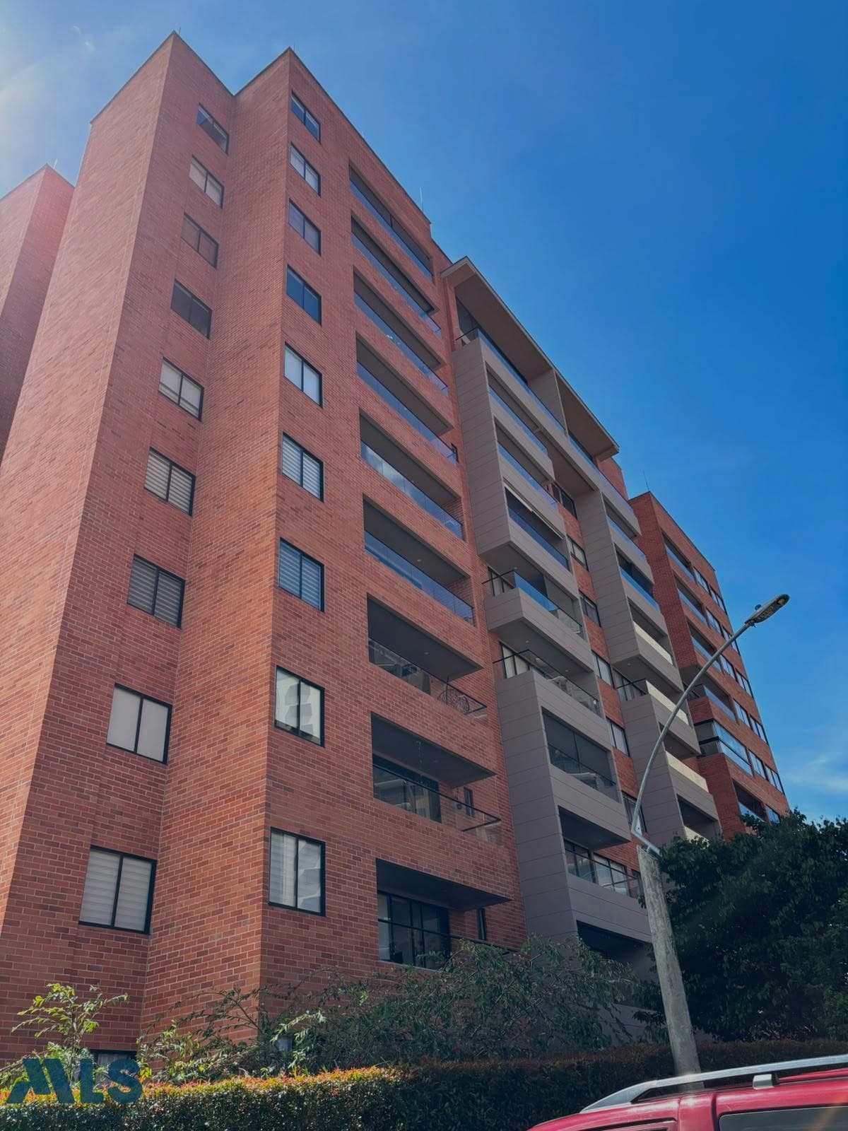 Apartamento en venta en San Antonio De Pereira, Oriente Antioqueño, Rionegro — foto 1 de 18
