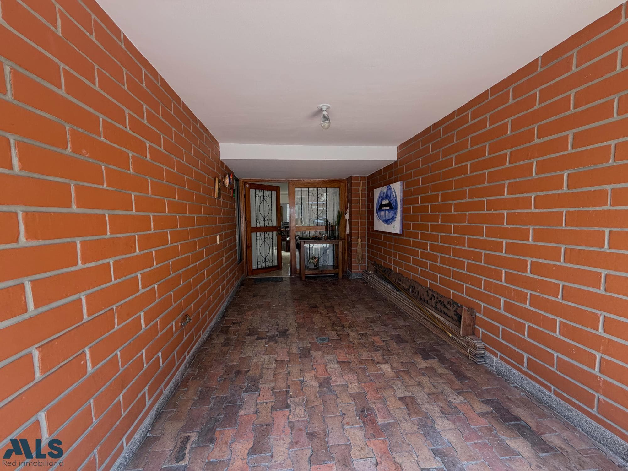Casa en venta en La Mota, Belén Guayabal, Medellín — foto 1 de 20