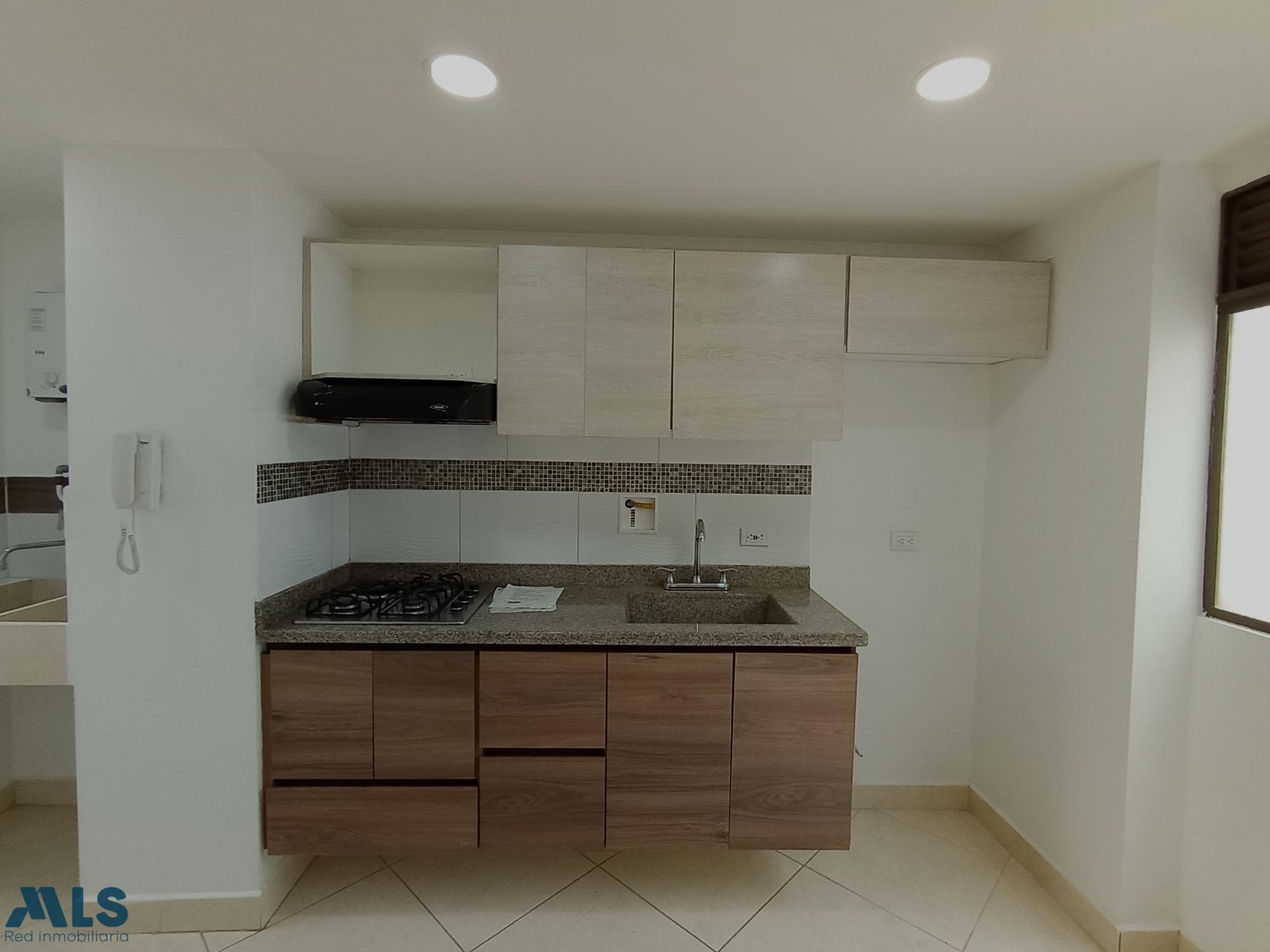 Apartamento en venta en Alto De Las Flores, Aburra Sur, Sabaneta — foto 1 de 10