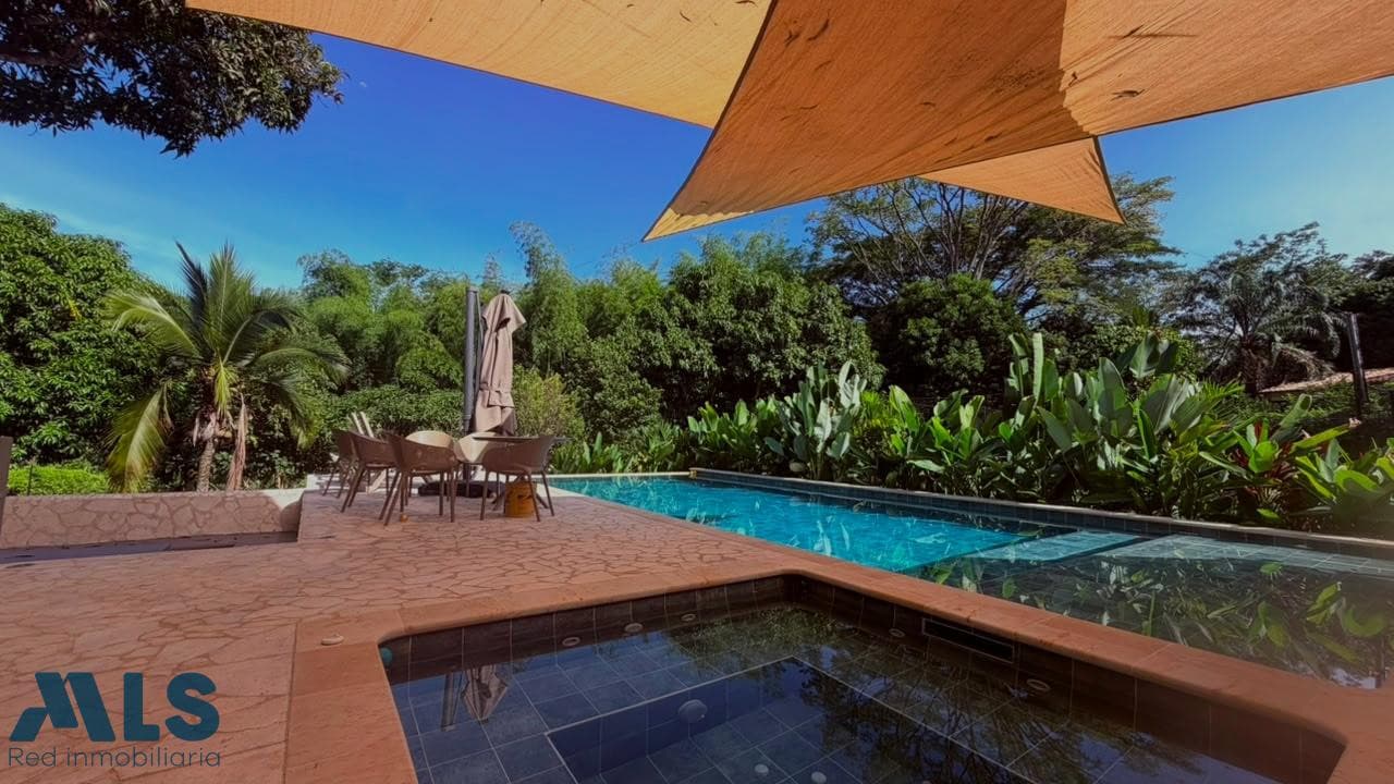 Finca Recreativa en venta en Urbano, Occidente Antioqueño, San Jerónimo — foto 1 de 49