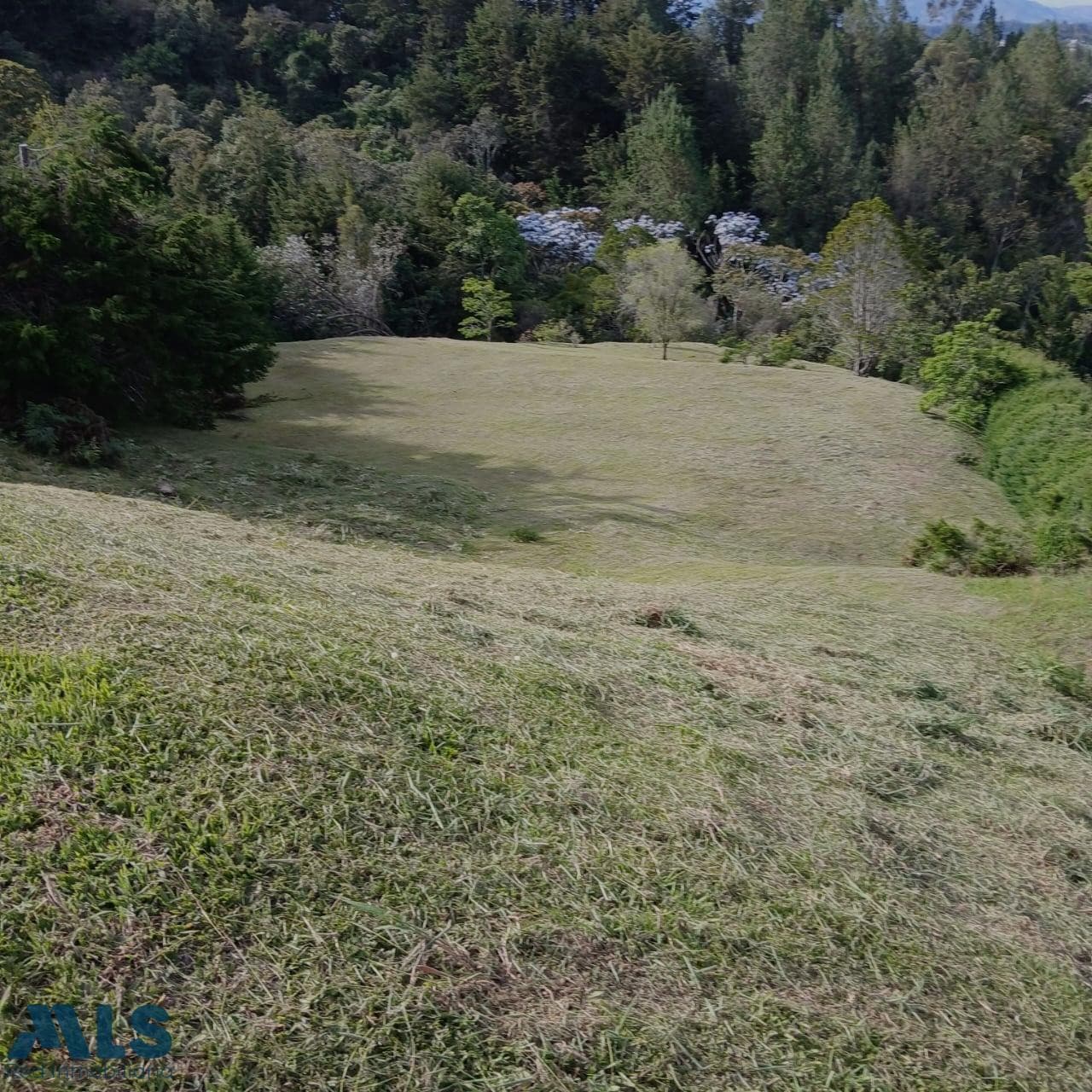 Lote Residencial en venta en Aeropuerto, Oriente Antioqueño, Rionegro — foto 1 de 9
