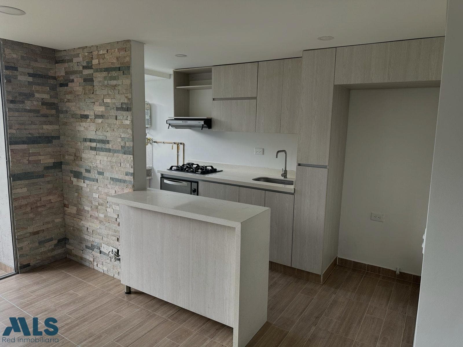 Apartamento en venta en Loma De San Jose, Aburra Sur, Sabaneta — foto 1 de 10