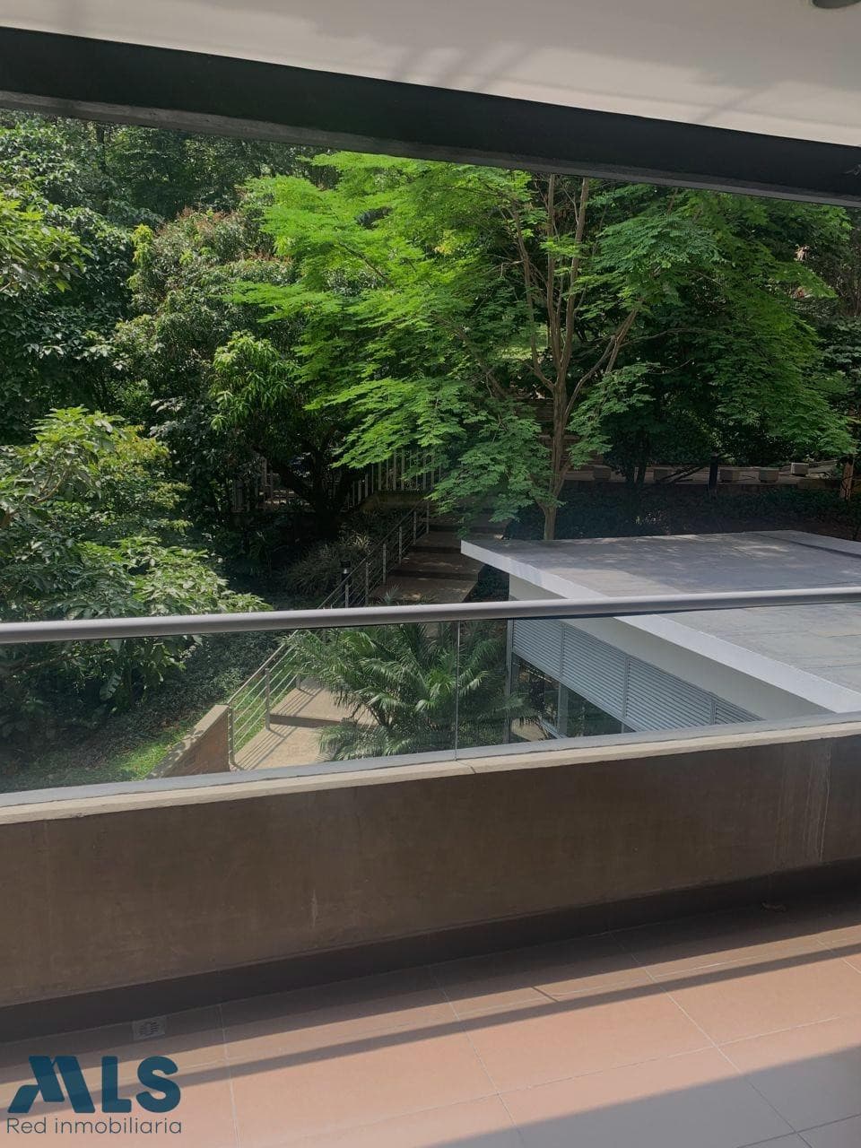 Apartamento en venta en Castropol, Poblado, Medellín — foto 1 de 12