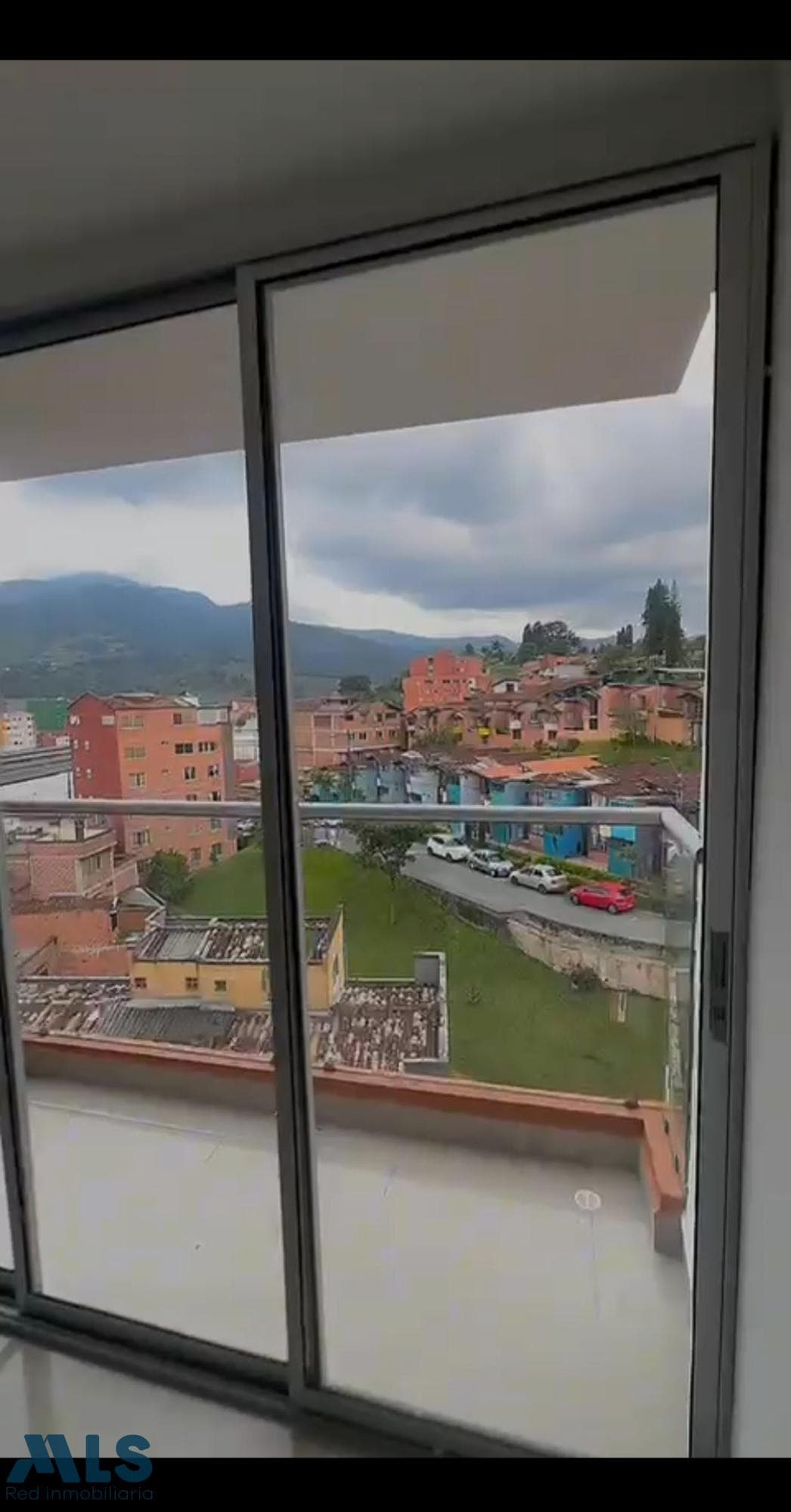 Apartamento en venta en Aguas Claras (Caldas), Aburra Sur — foto 1 de 9