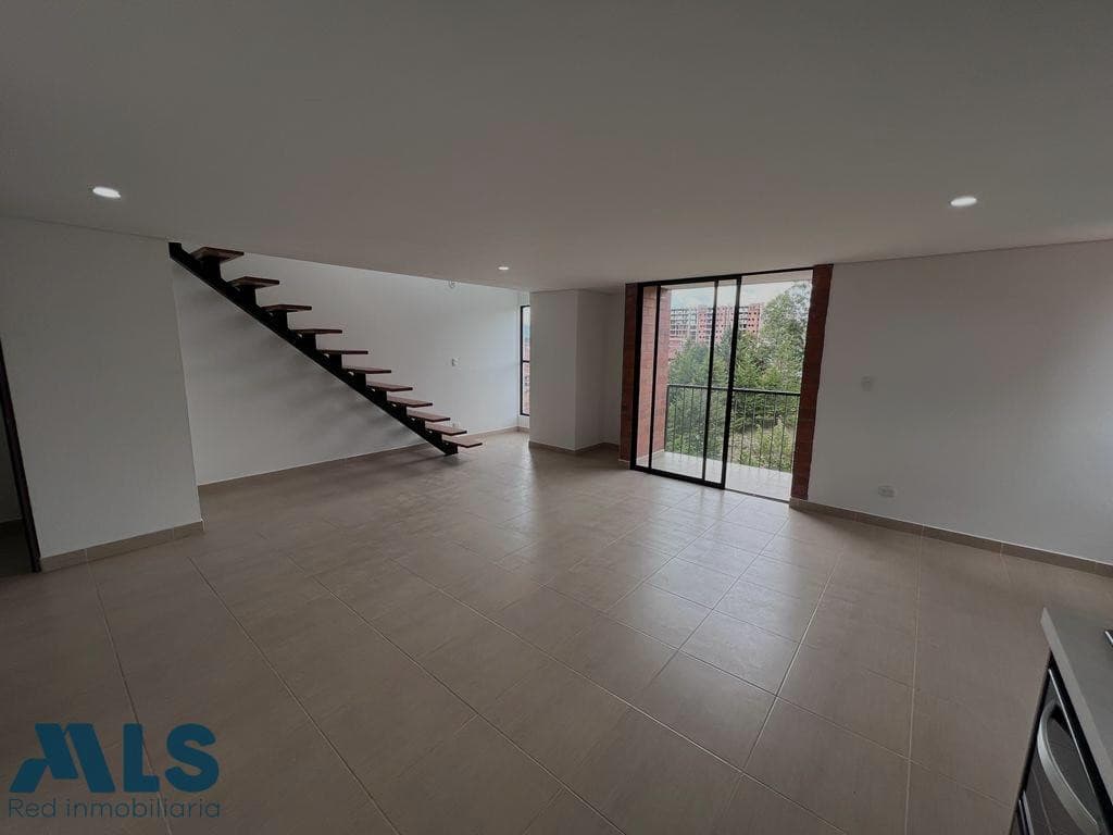 Apartamento en venta en Sector Centro, Oriente Antioqueño, Rionegro — foto 1 de 12
