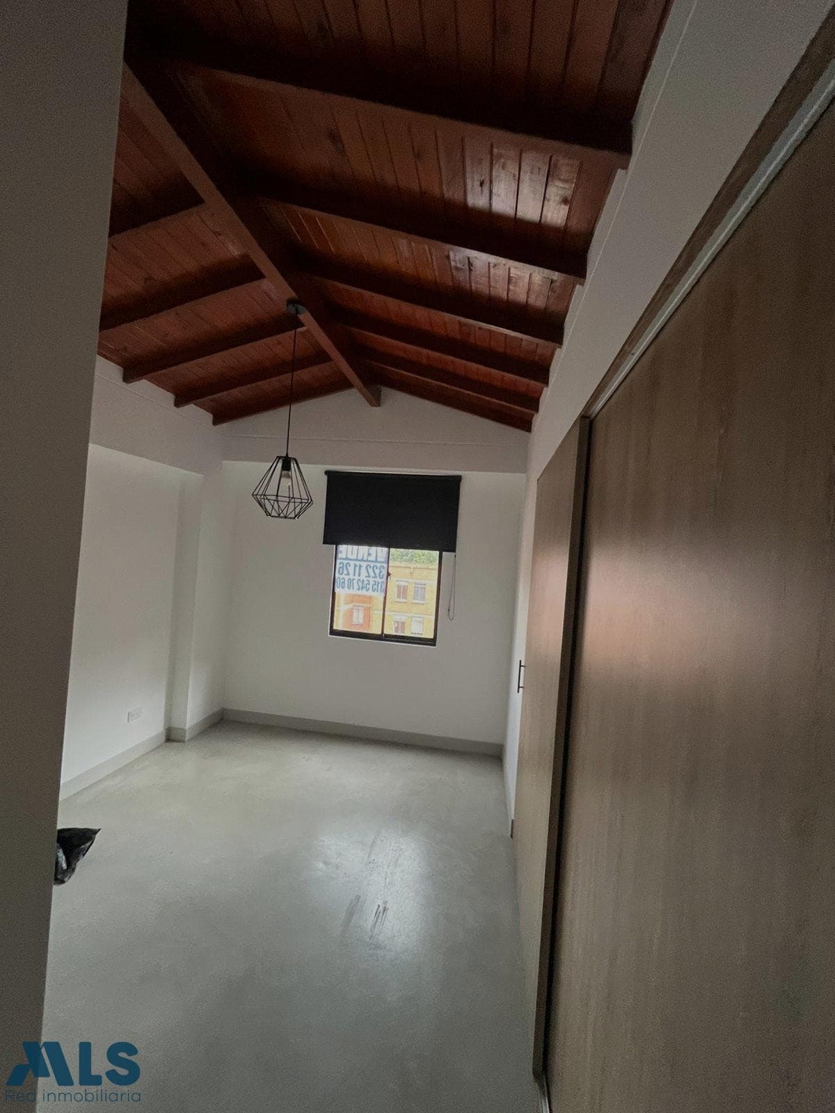 Apartamento en venta en La Frontera, Poblado, Medellín — foto 1 de 19