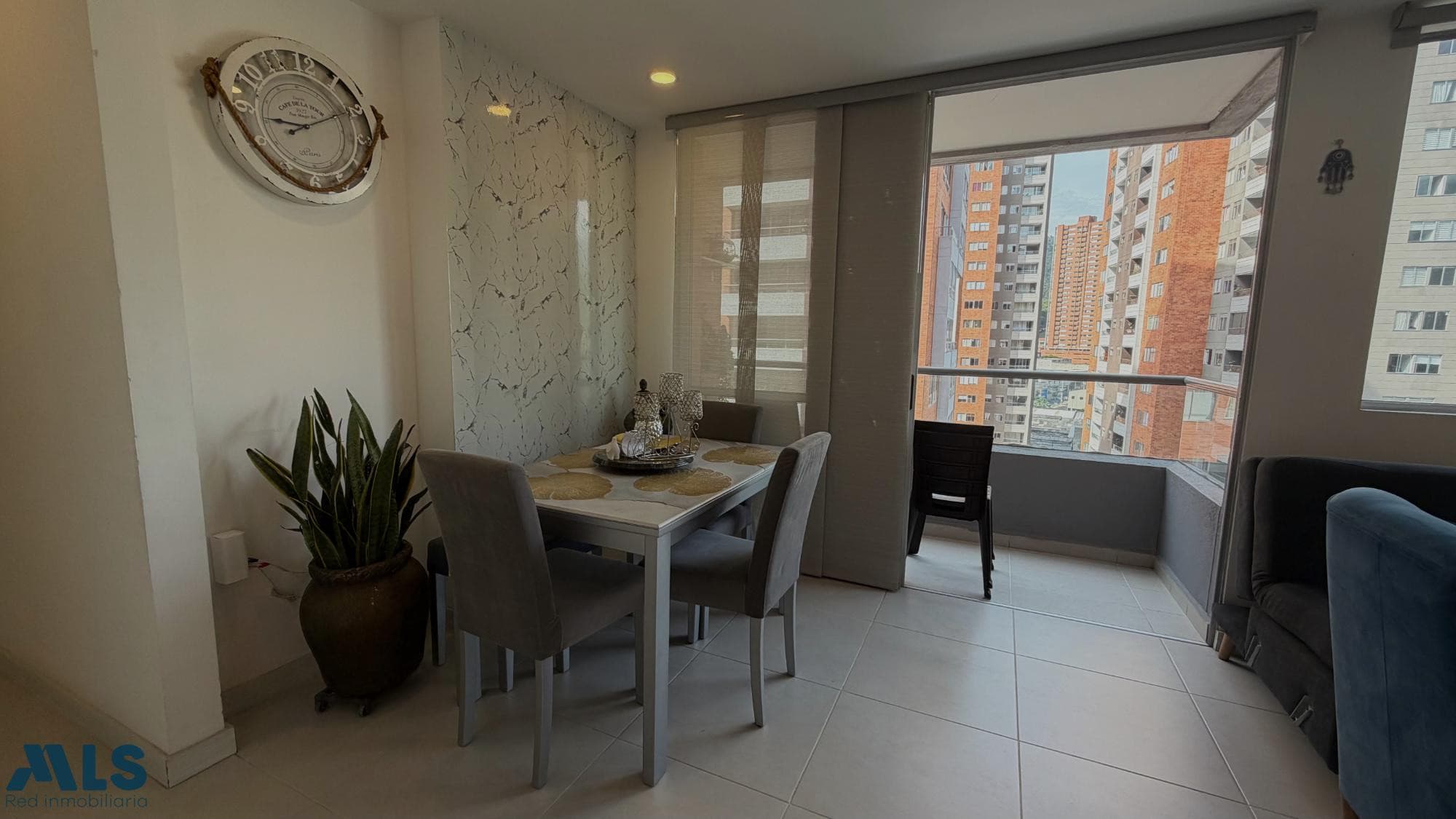Apartamento en venta en Real, Aburra Sur, Sabaneta — foto 1 de 24
