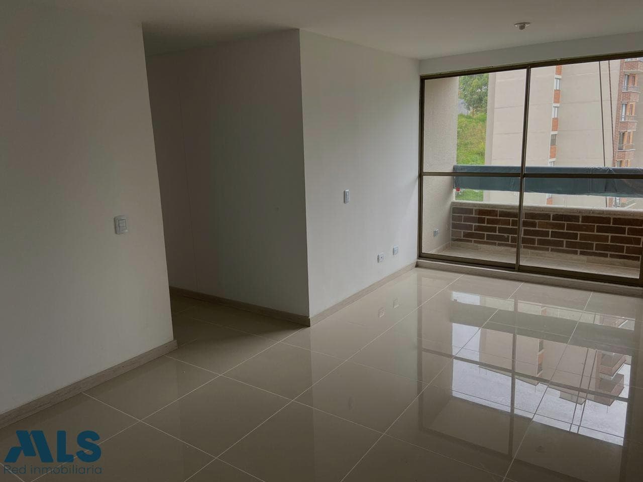 Apartamento en venta en Las Lomitas, Aburra Sur, Sabaneta — foto 1 de 9