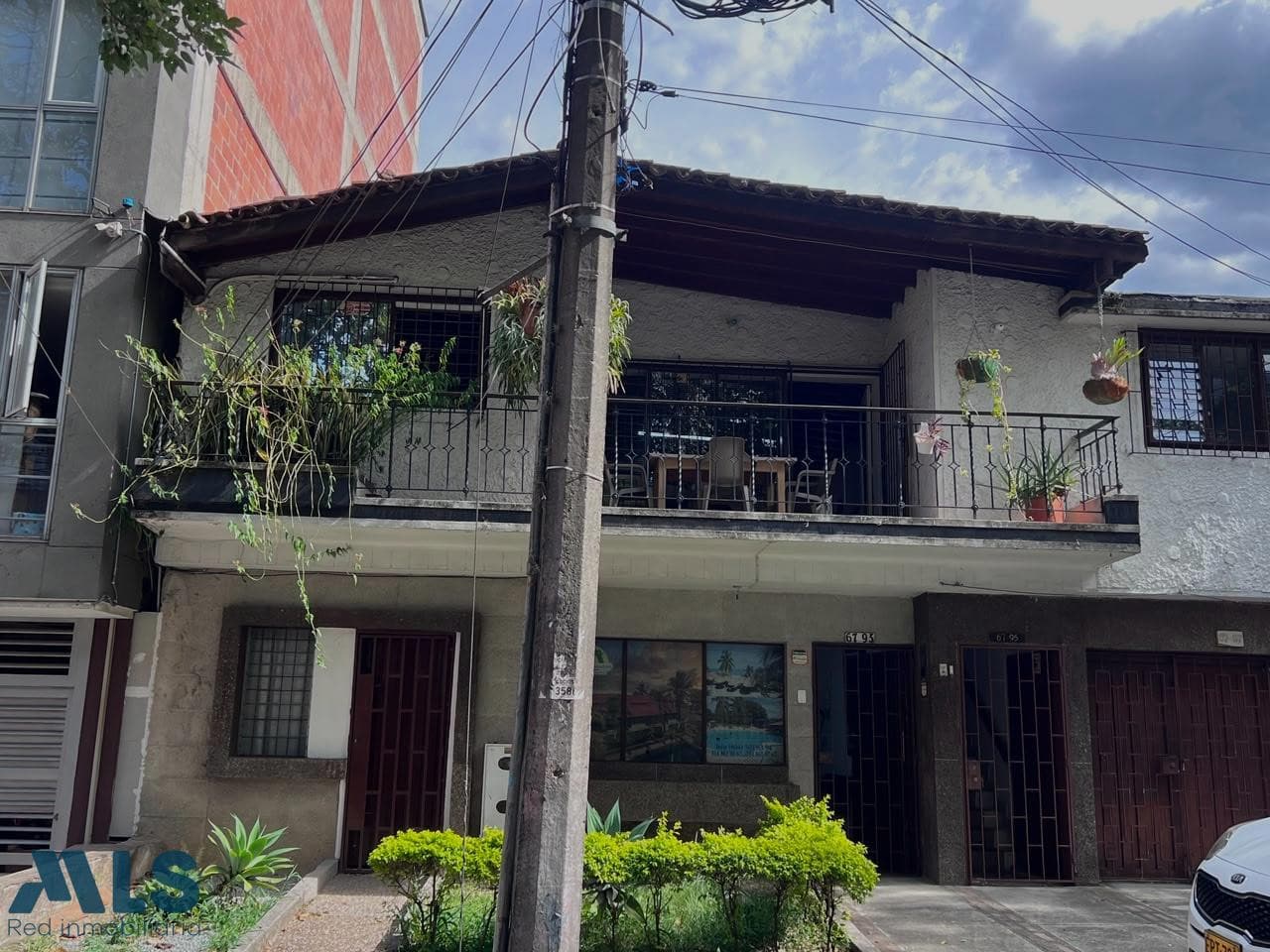 Casa en venta en Estadio, Laureles, Medellín — foto 1 de 20
