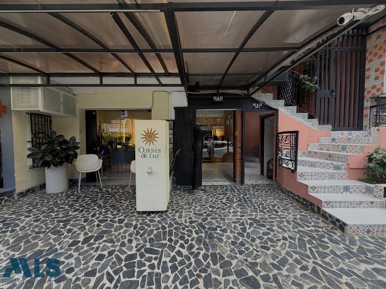 Local Comercial en venta en Suramericana, Laureles, Medellín — foto 1 de 10
