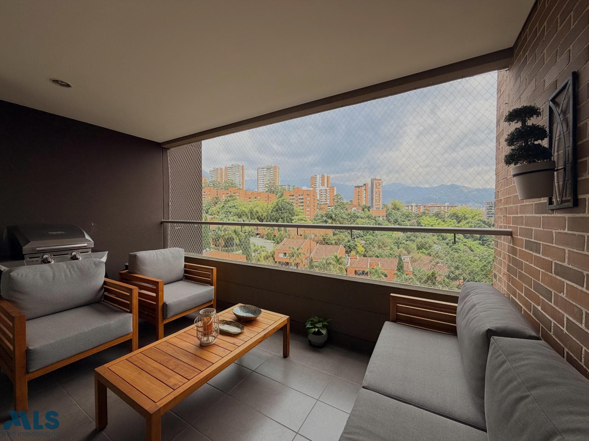 Apartamento en venta en Loma De Benedictinos, Aburra Sur, Envigado — foto 1 de 37