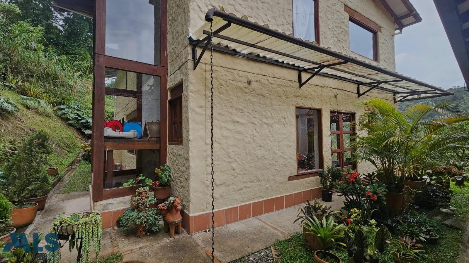 Casa en venta en La Tablaza, Aburra Sur, La Estrella — foto 1 de 34