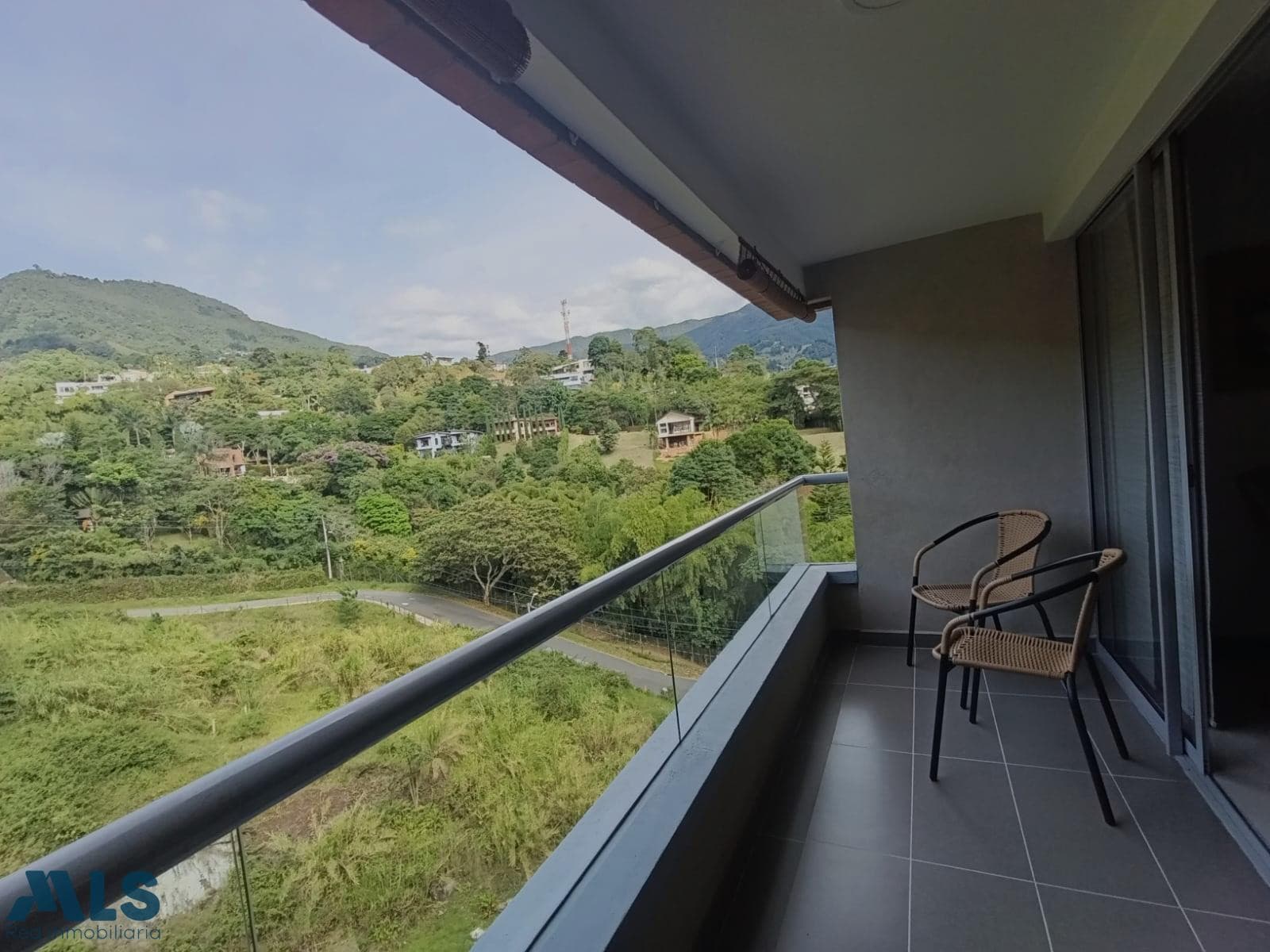 Apartamento en venta en Camino Verde, Aburra Sur, Envigado — foto 1 de 24