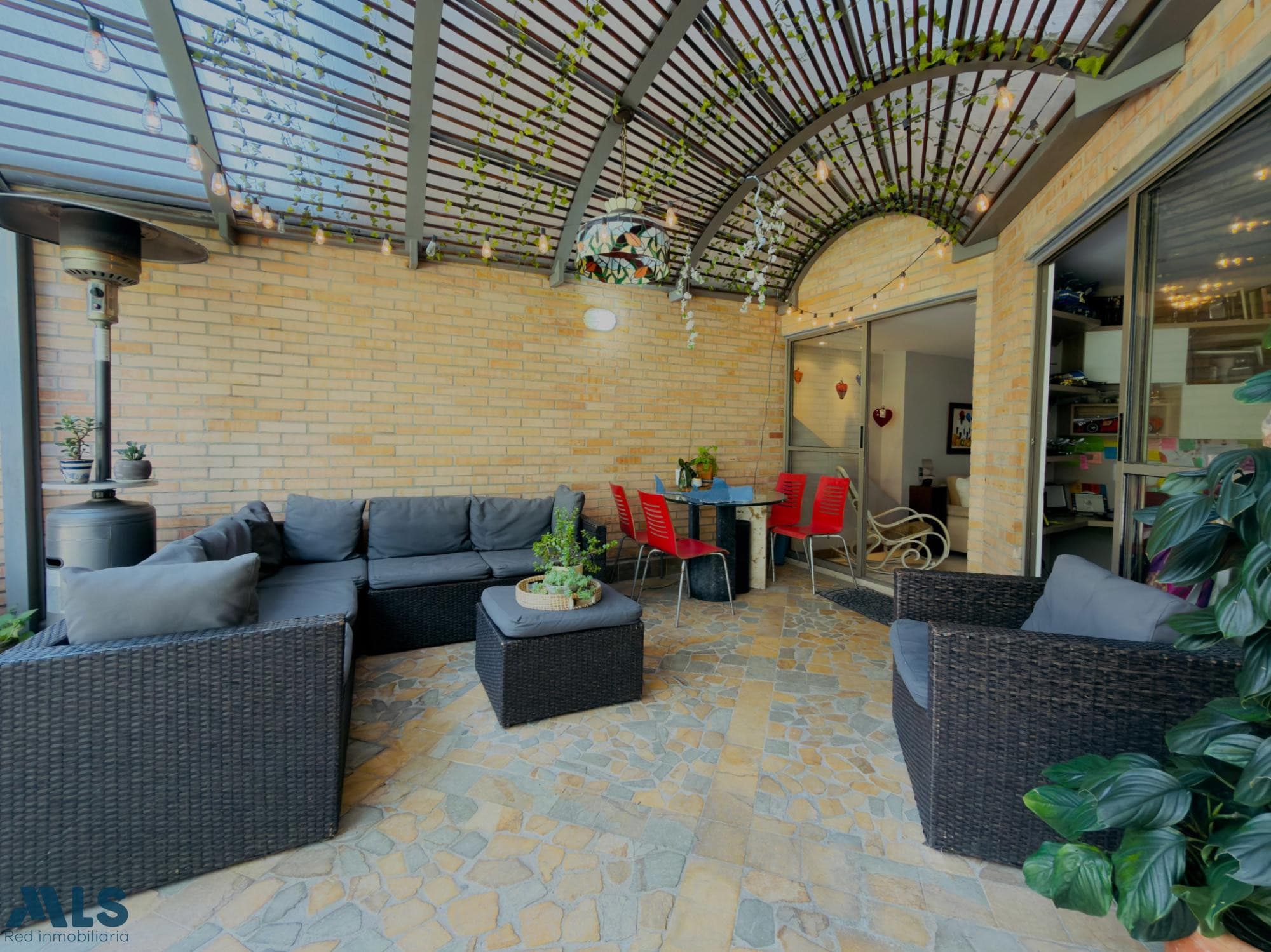 Apartamento en venta en Aves Marías, Aburra Sur, Sabaneta — foto 1 de 24
