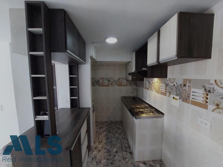 Apartamento en venta en Trapiche, Norte, Bello — foto 1 de 13