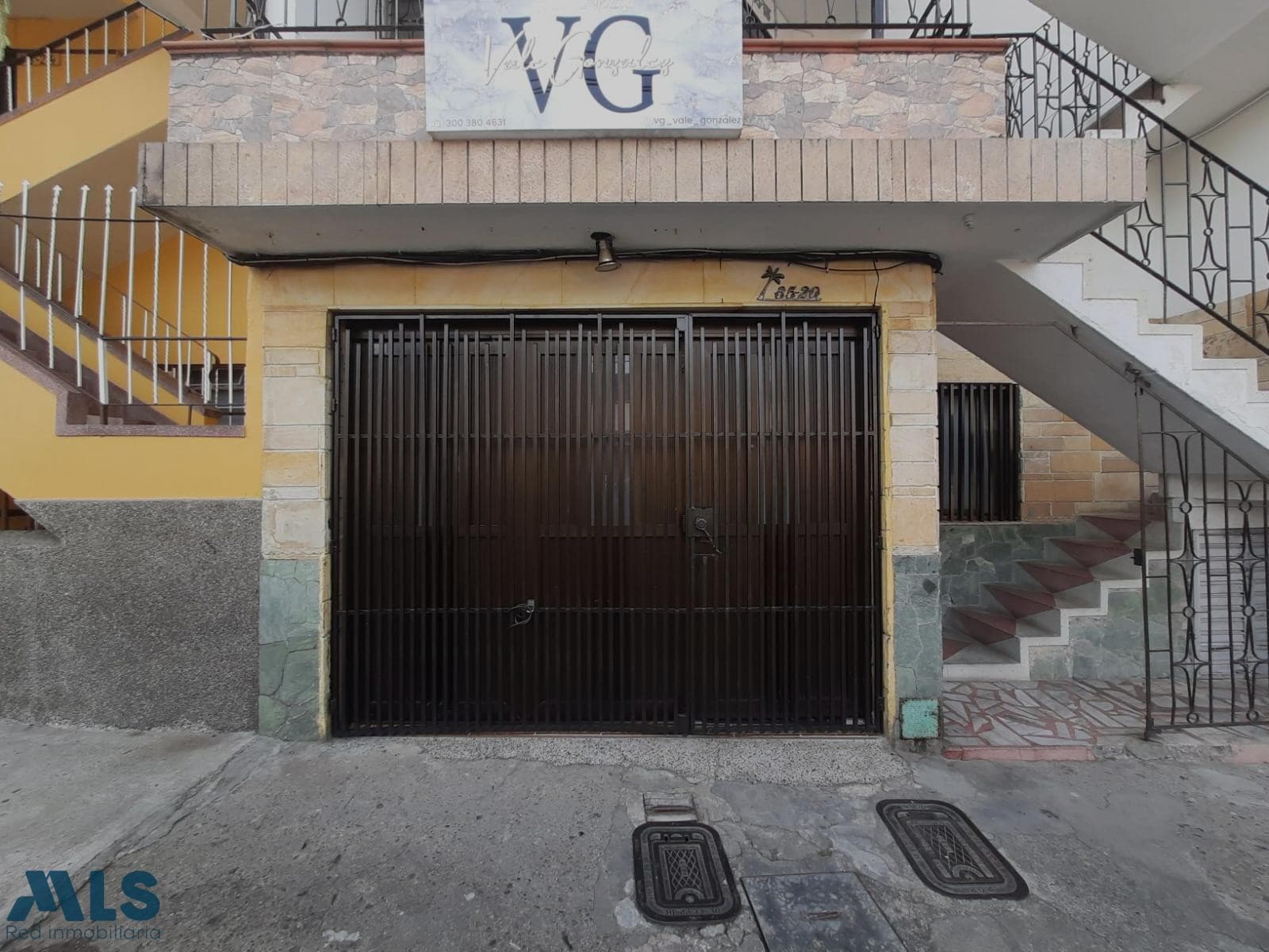Casa en venta en Campo Valdes Nº 2, Centro, Medellín — foto 1 de 17