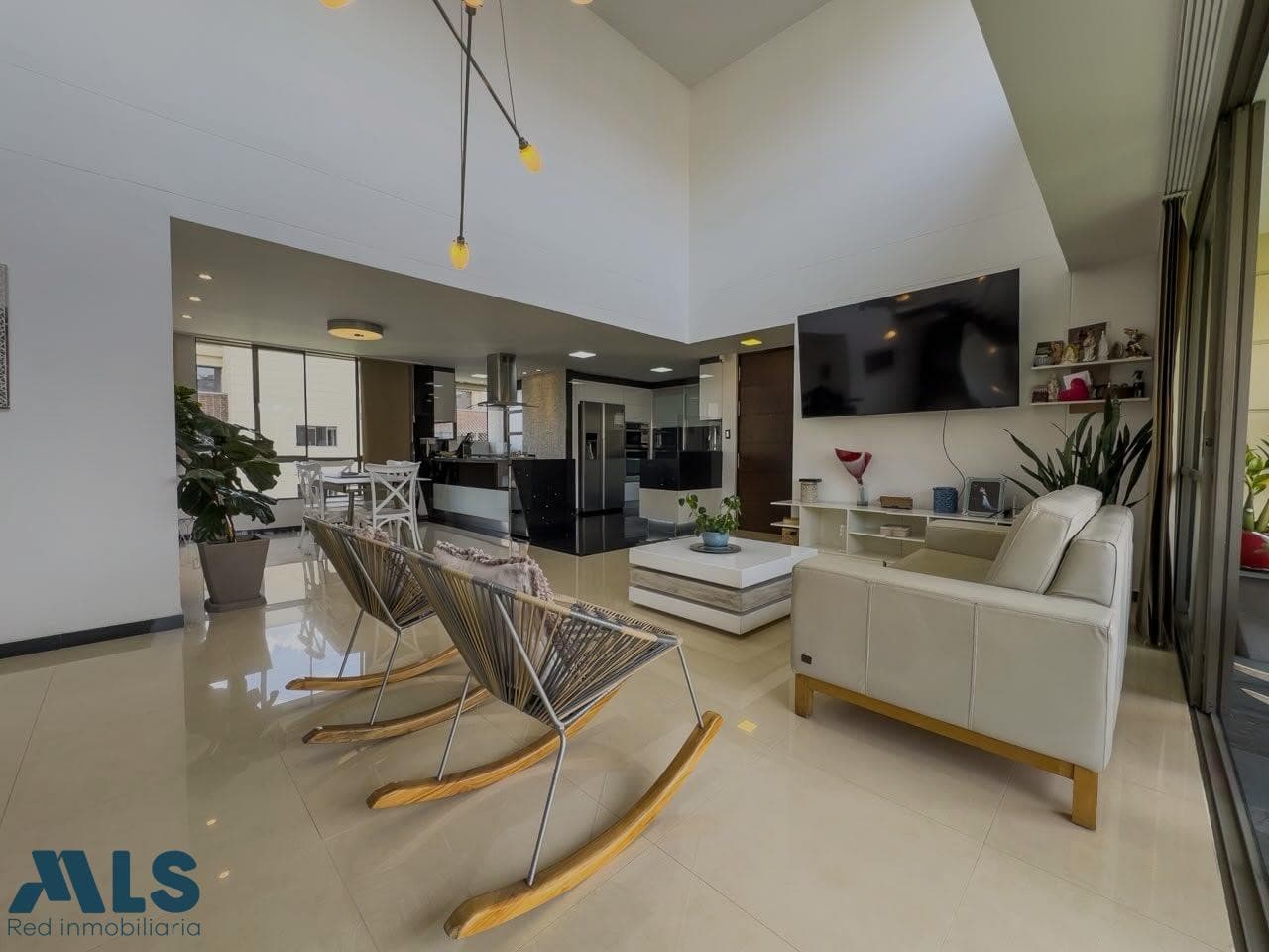 Apartamento en venta en Zuñiga, Aburra Sur, Envigado — foto 1 de 30