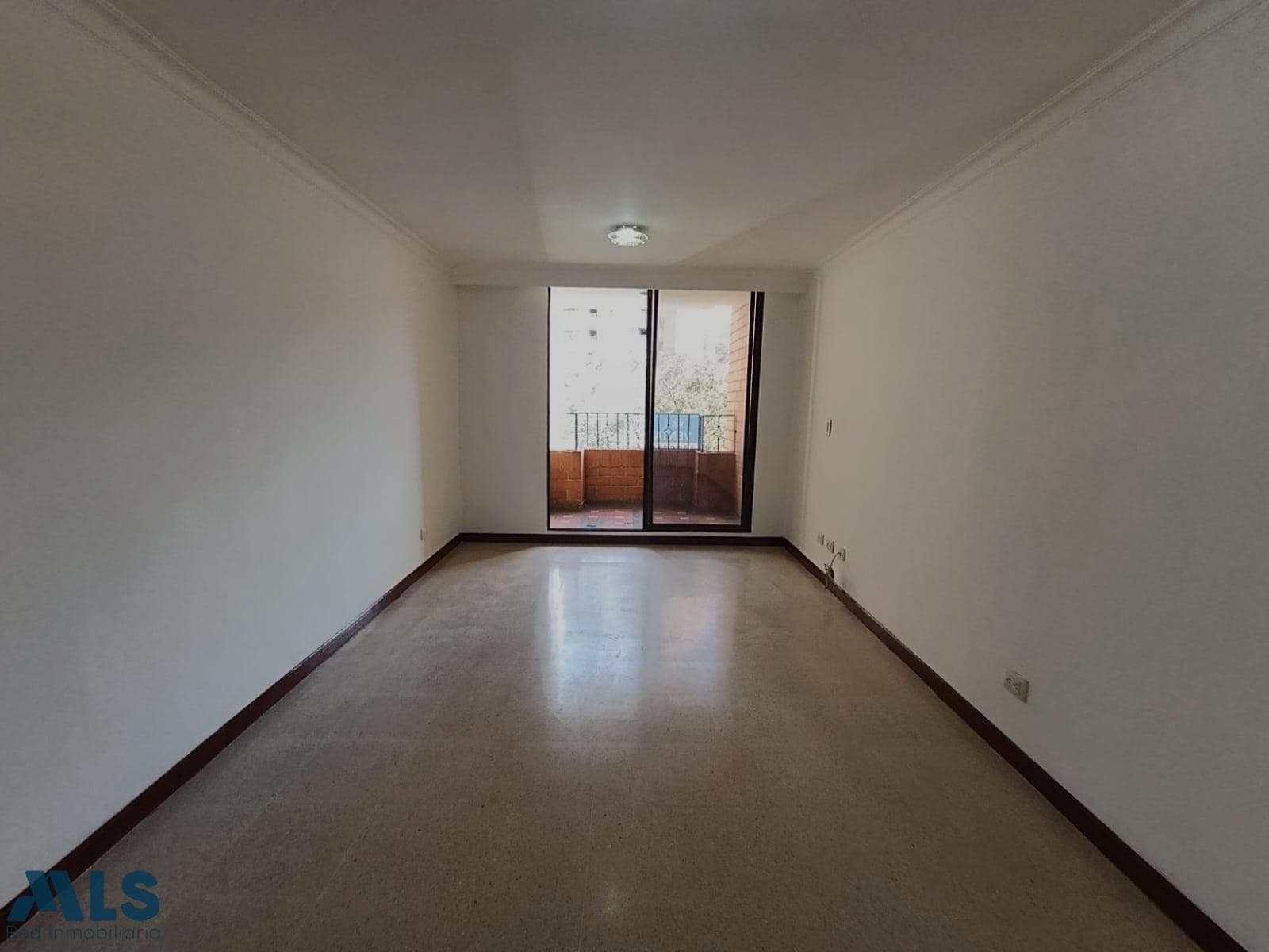 Apartamento en venta en Laureles, Medellín — foto 1 de 12