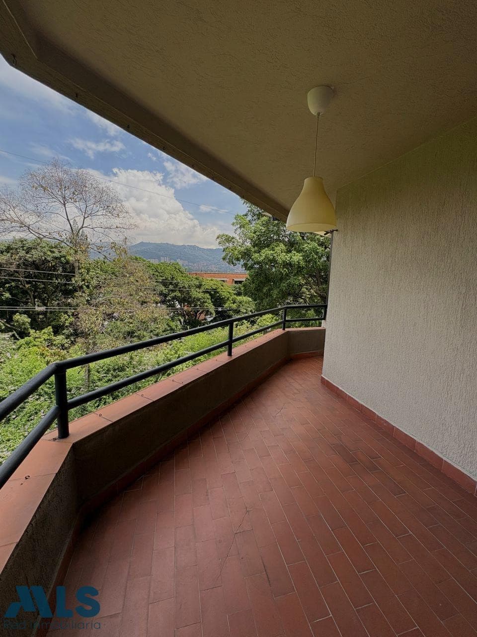 Apartamento en venta en Astorga, Poblado, Medellín — foto 1 de 8