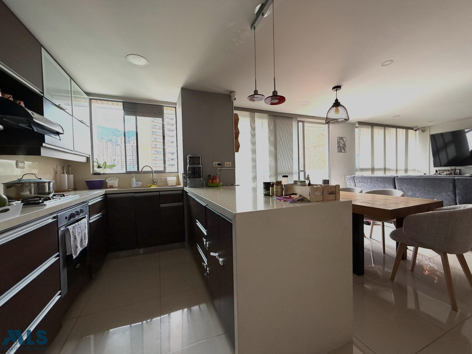 Apartamento en venta en Los Balsos Nº 1, Poblado, Medellín — foto 1 de 13