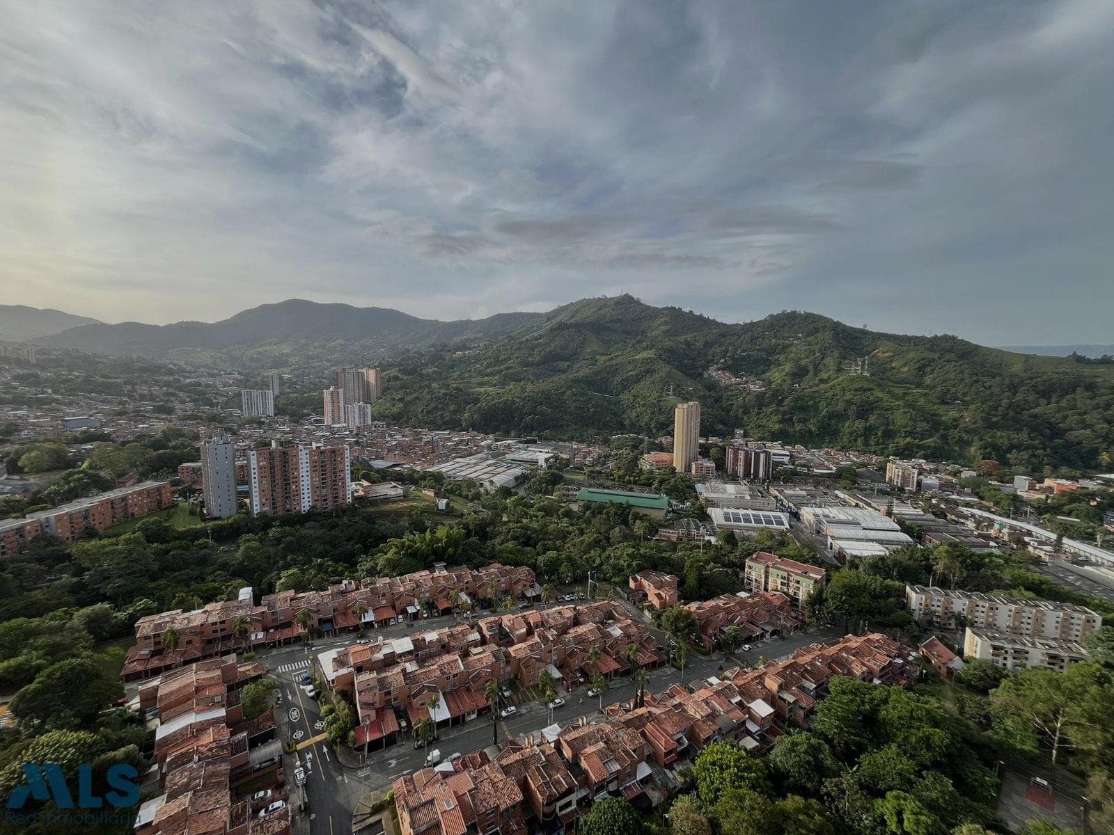 Apartamento en venta en Ditaires, Aburra Sur, Itagüí — foto 1 de 17