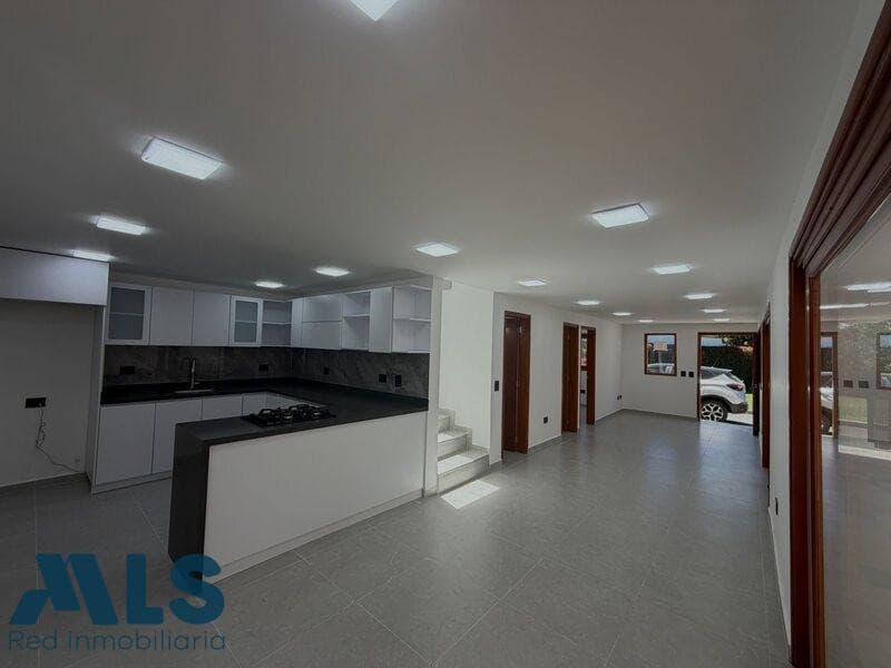 Casa en venta en Payuco, Oriente Antioqueño, La Ceja — foto 1 de 19