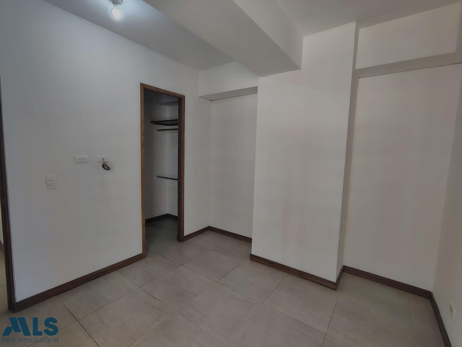 Apartamento en venta en Fabricato, Norte, Bello — foto 1 de 17