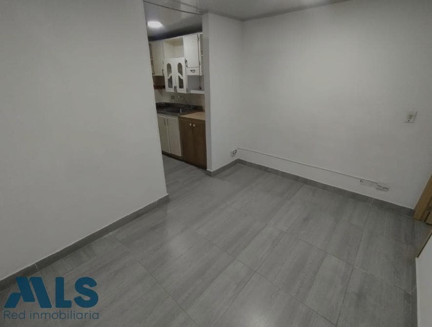 Apartamento en venta en La Candelaria, Centro, Medellín — foto 1 de 11