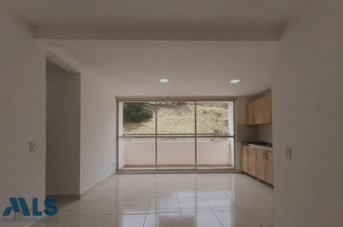 Apartamento en venta en San Gabriel, Norte, Bello — foto 1 de 11