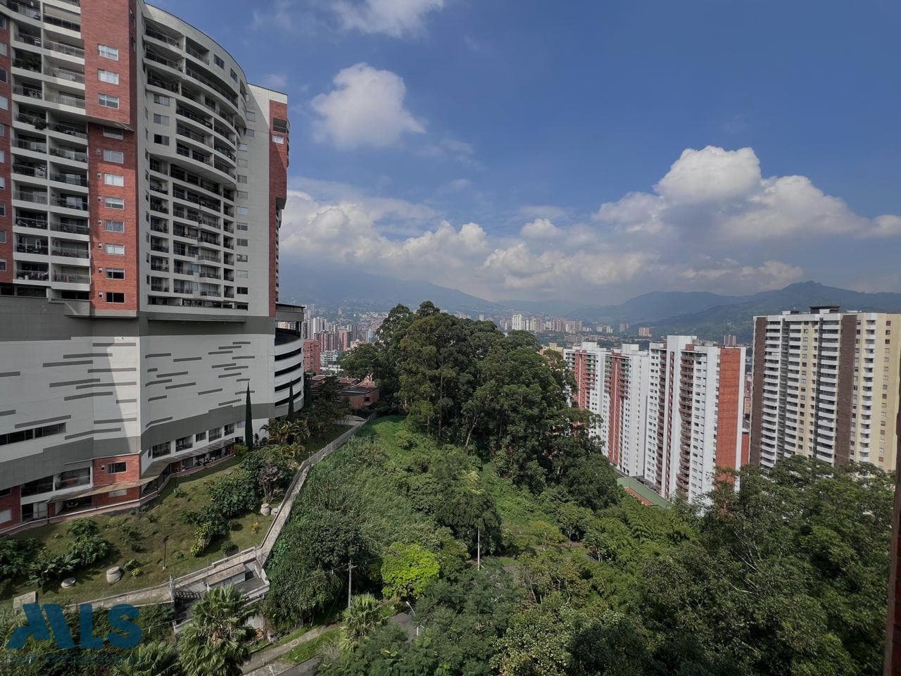 Apartamento en venta en Aves Marías, Aburra Sur, Sabaneta — foto 1 de 23