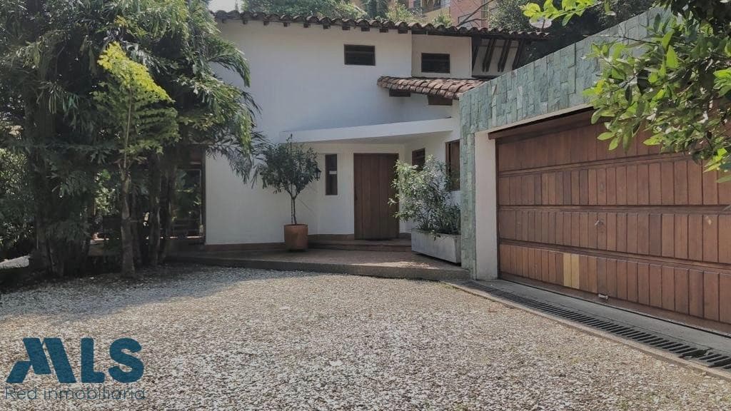 Casa en venta en Loma de las Brujas, Aburra Sur, Envigado — foto 1 de 17