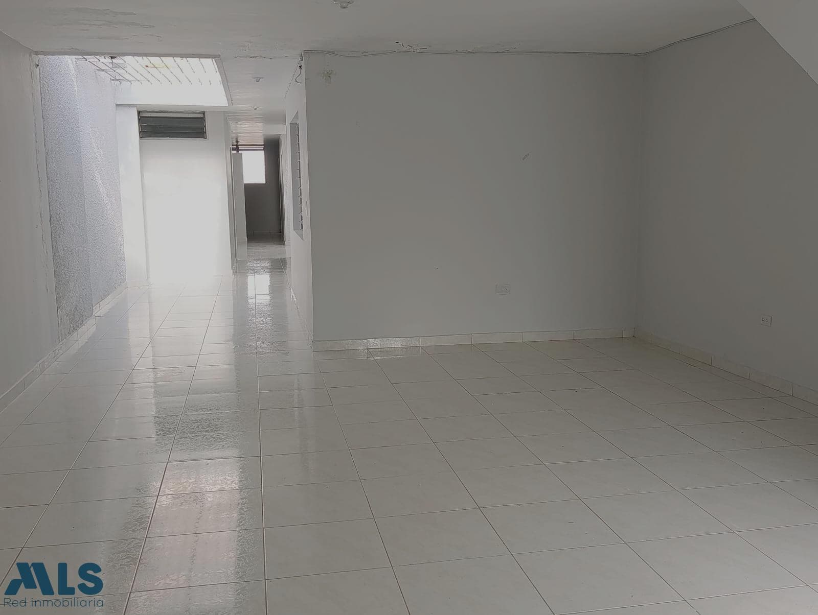 Casa en venta en Buenos Aires, Centro, Medellín — foto 1 de 42