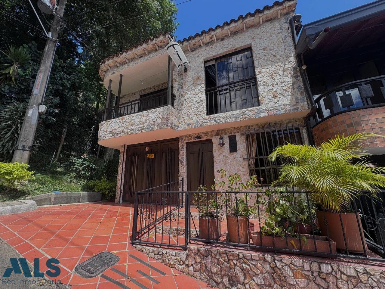 Casa en venta en Loma del Barro, Aburra Sur, Envigado — foto 1 de 28