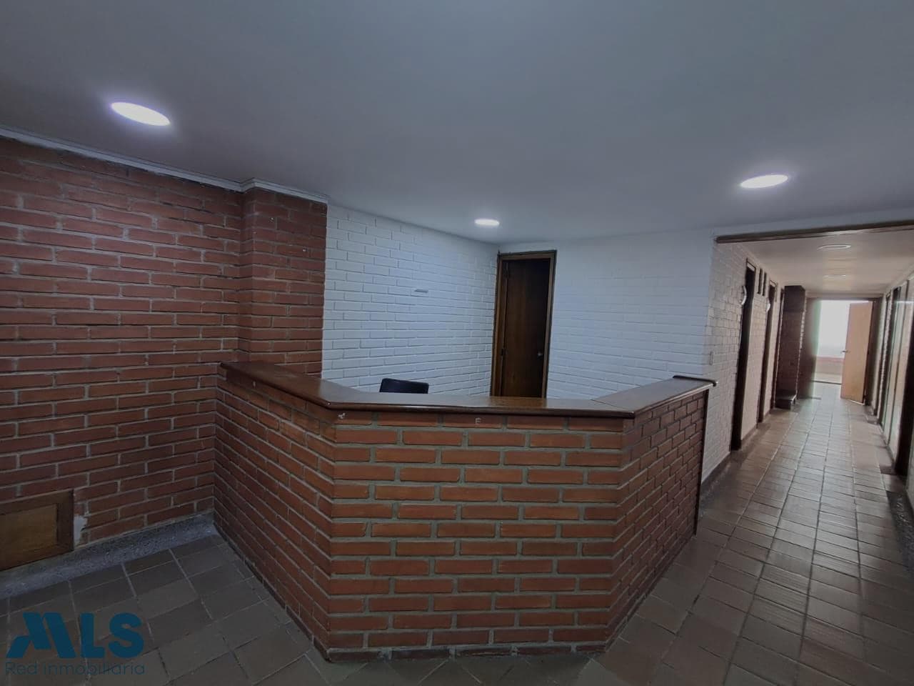 Oficina en venta en Laureles, Medellín — foto 1 de 32