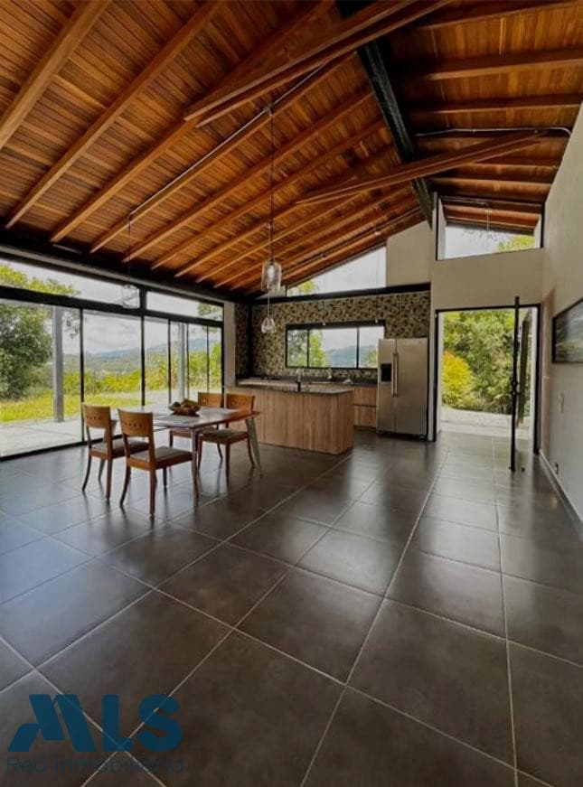 Casa en venta en Alto de las Palmas, Aburra Sur, Envigado — foto 1 de 16