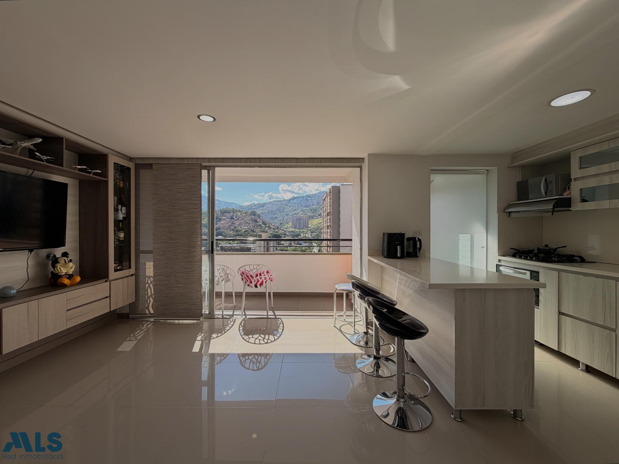 Apartamento en venta en San Germán, Occidente, Medellín — foto 1 de 35