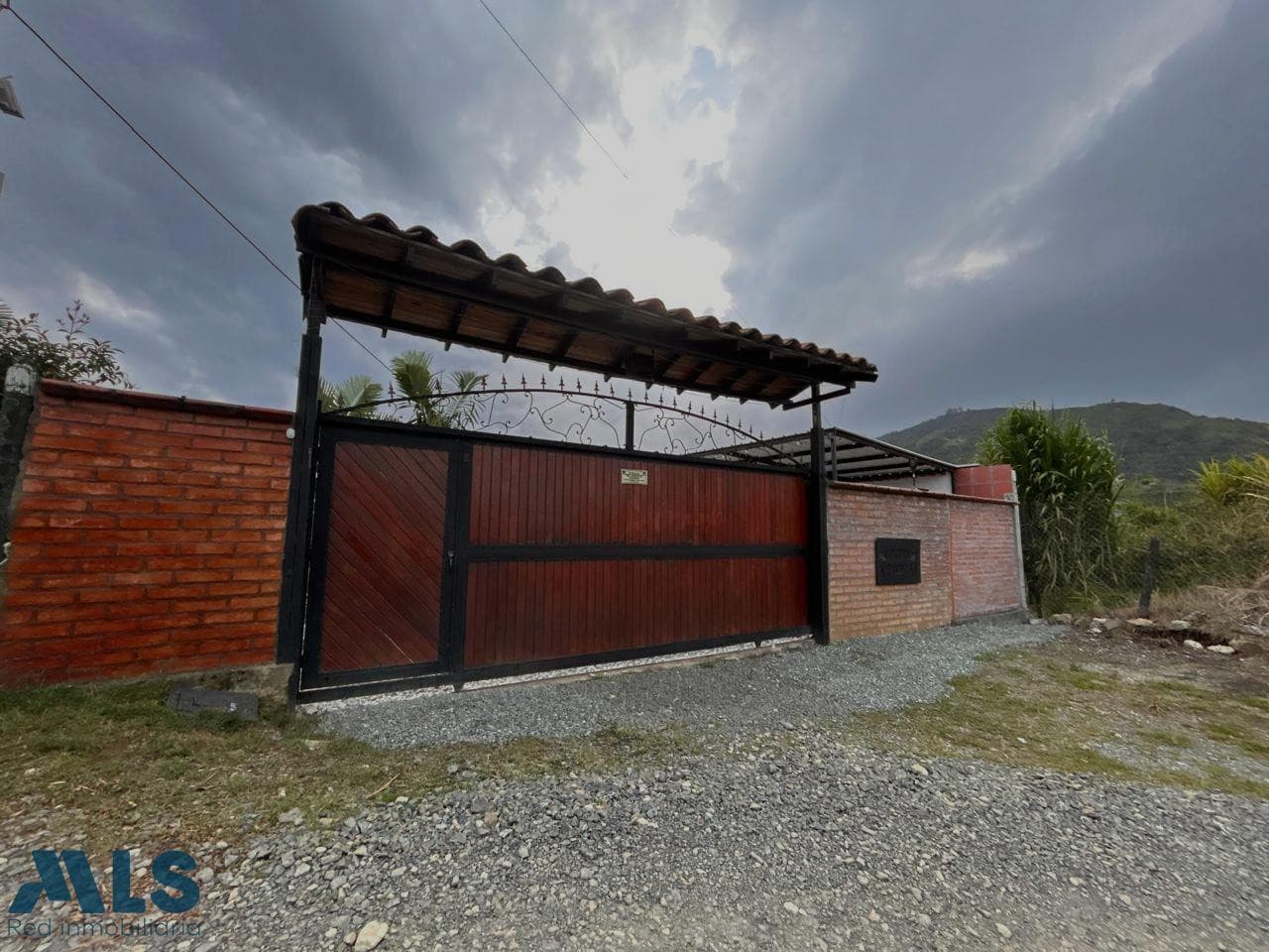 Finca Recreativa en venta en Chaparral, Oriente Antioqueño, San Vicente — foto 1 de 57