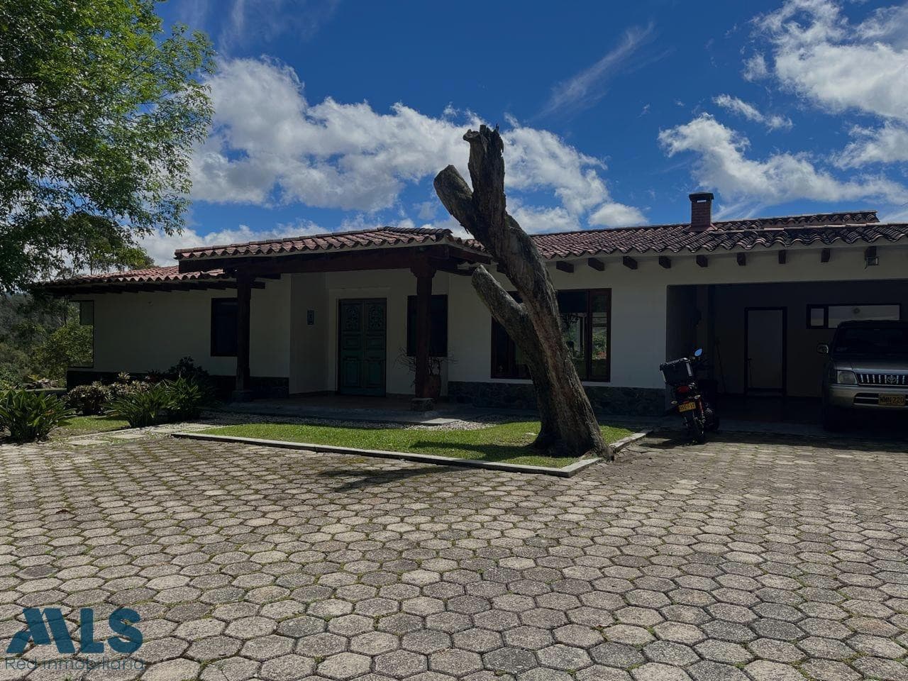 Finca Recreativa en venta en V. Don Diego, Oriente Antioqueño, El Retiro — foto 1 de 30