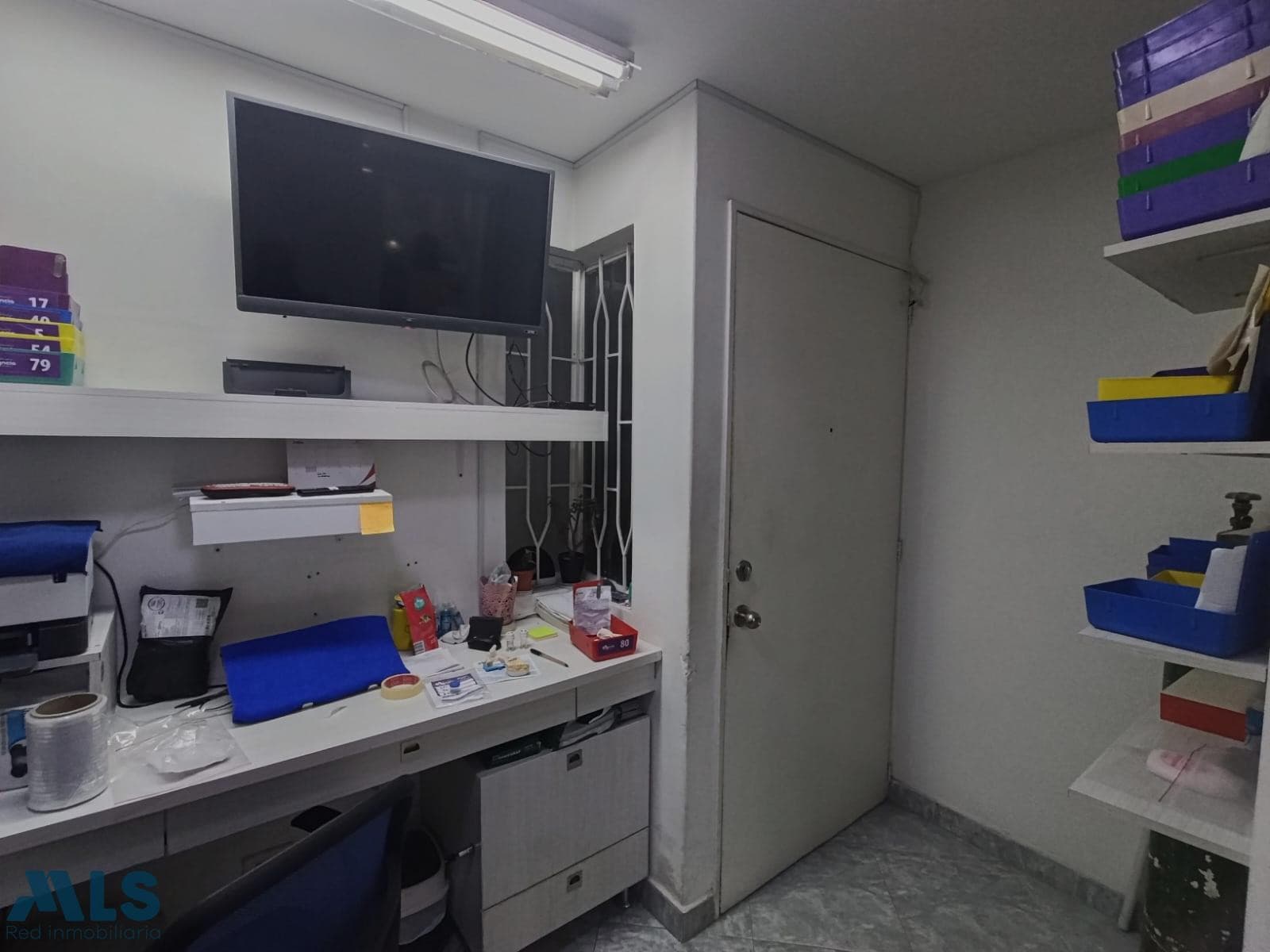 Oficina en venta en La Candelaria, Centro, Medellín — foto 1 de 8
