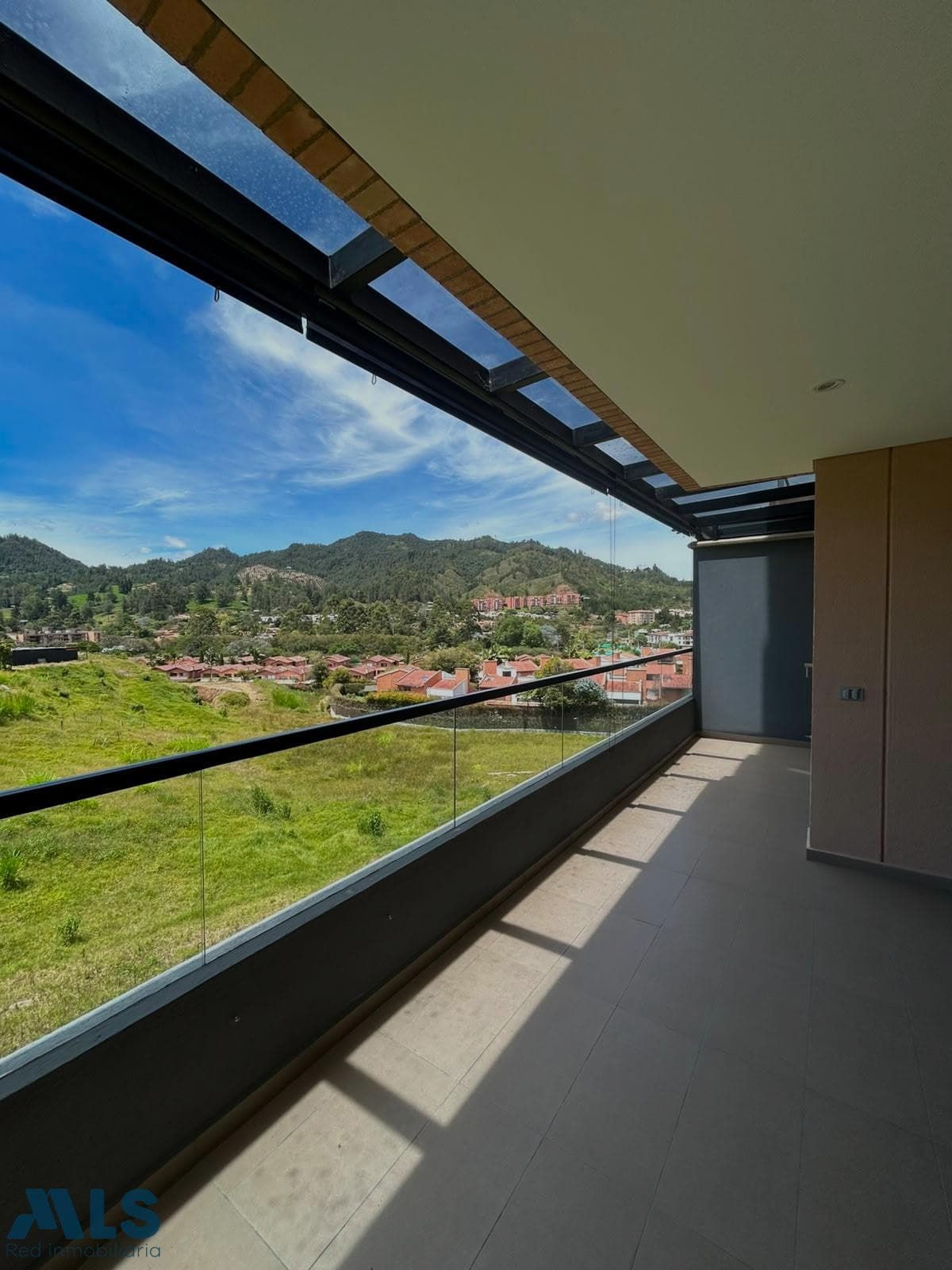 Apartamento en venta en Puro Cuero, Oriente Antioqueño, El Retiro — foto 1 de 12