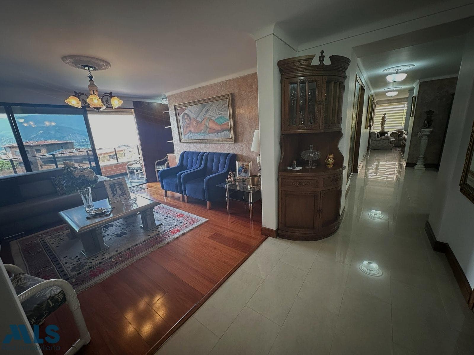 Apartamento en venta en Castropol, Poblado, Medellín — foto 1 de 20